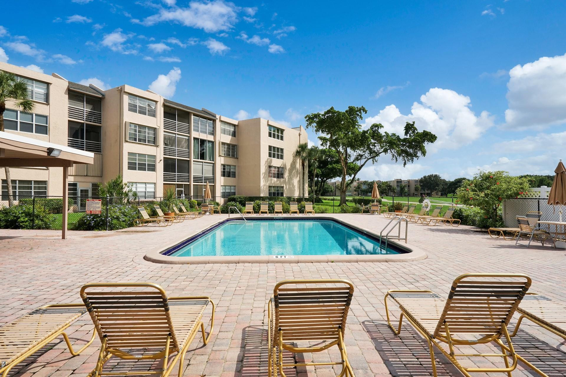 9491 Evergreen Pl 205