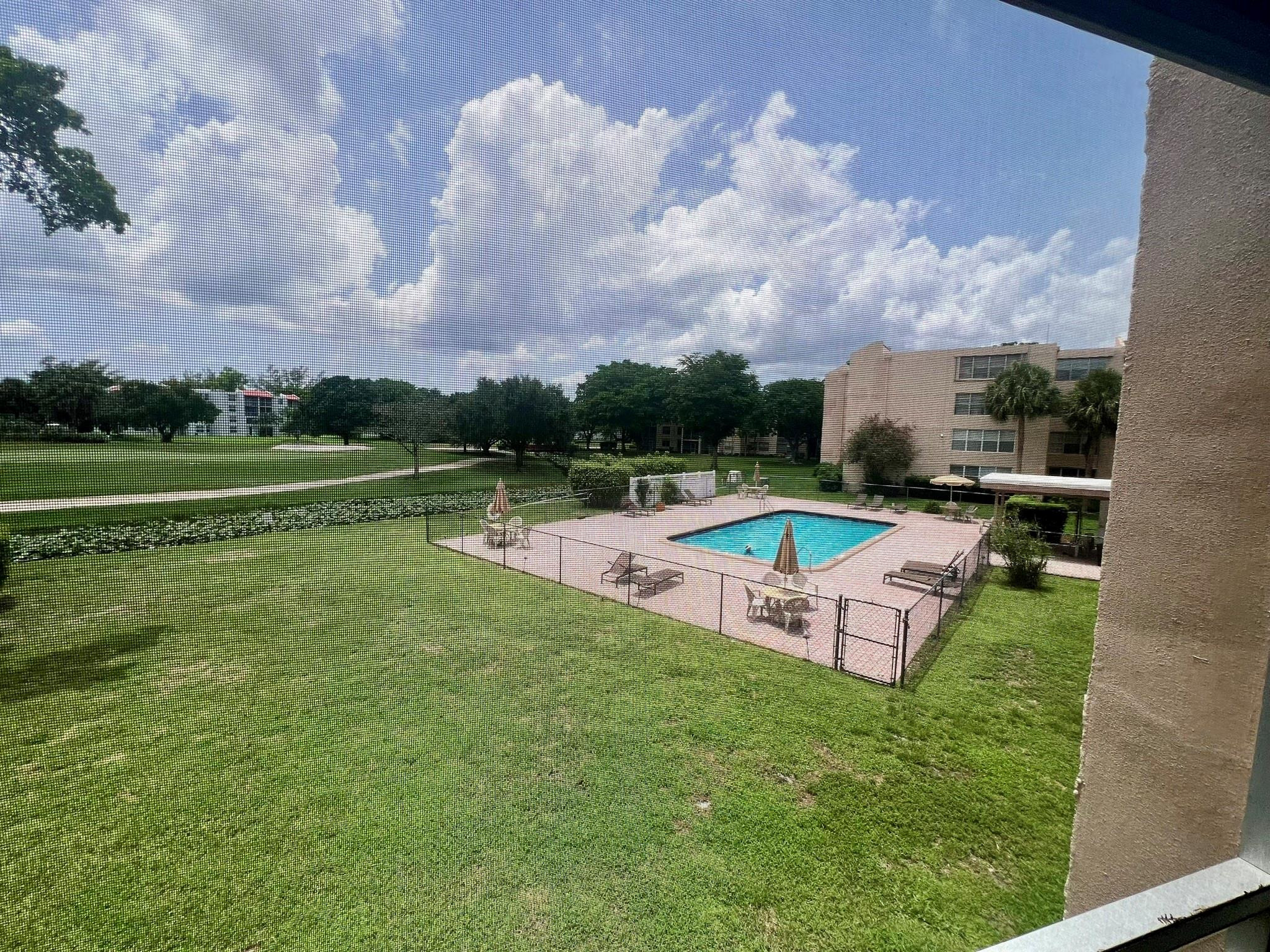 9491 Evergreen Pl 205