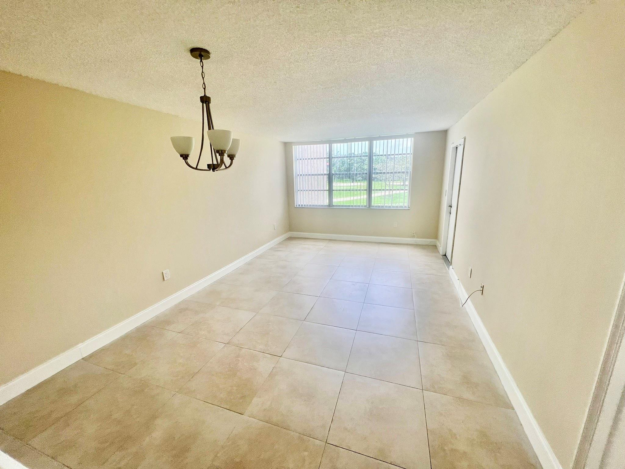 9491 Evergreen Pl 205