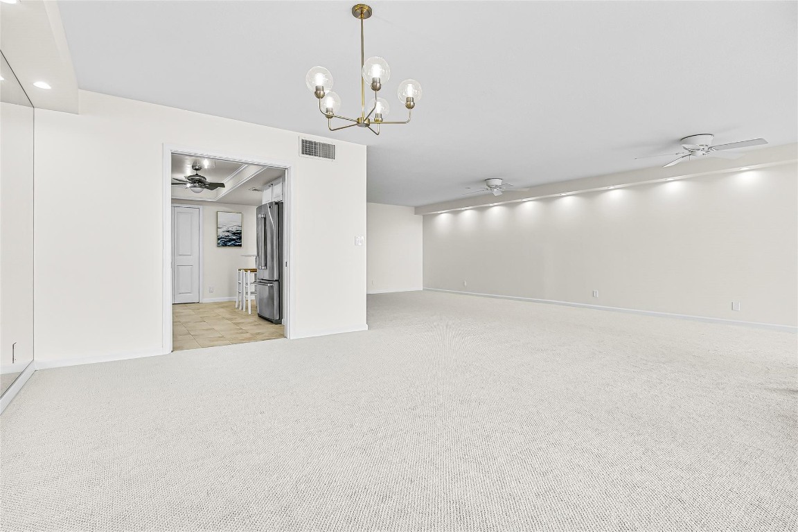 2200 S Ocean Ln 3005