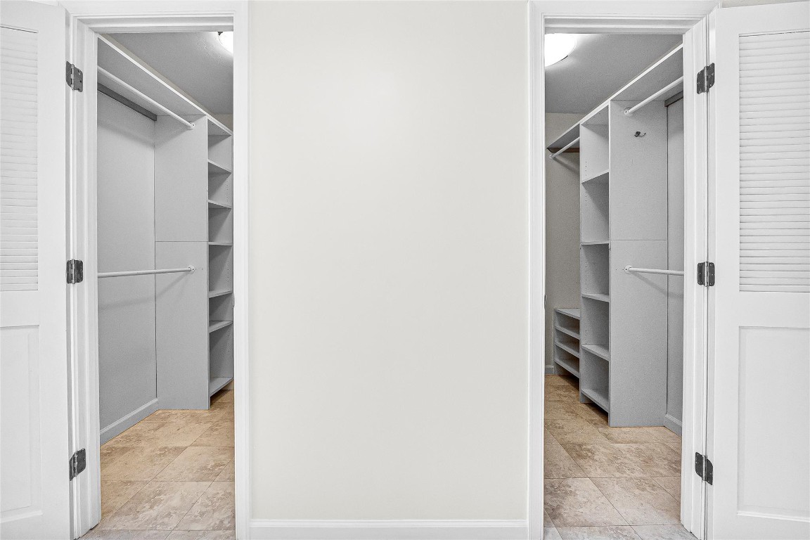 2200 S Ocean Ln 3005