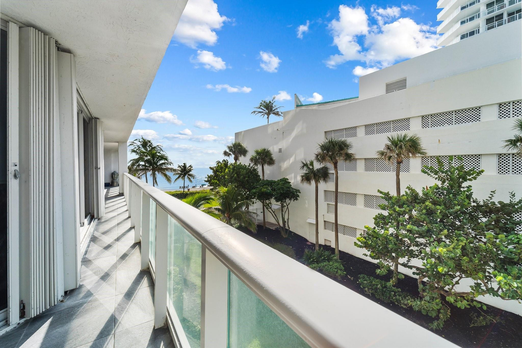 16445 Collins Ave 221