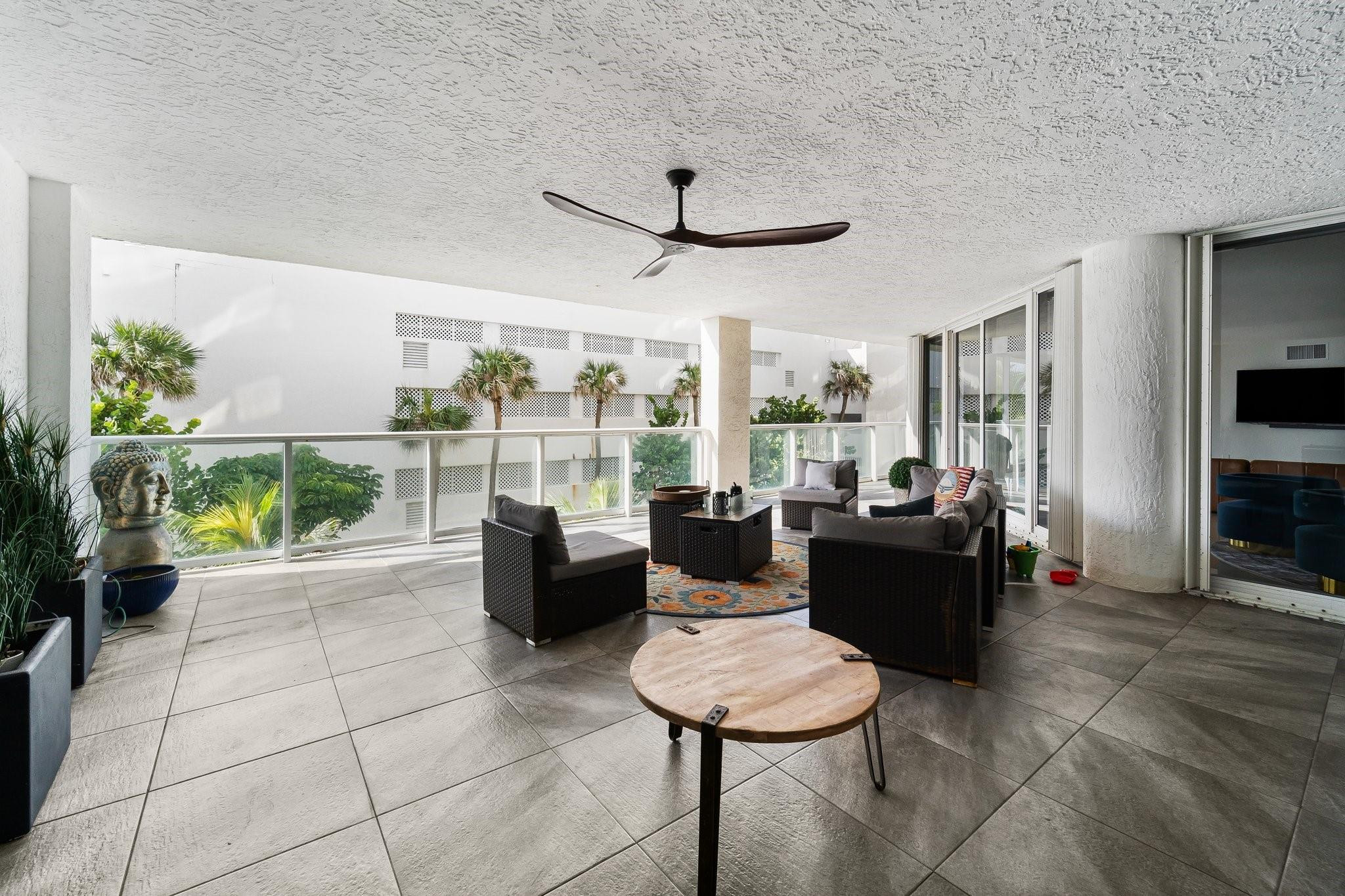 16445 Collins Ave 221