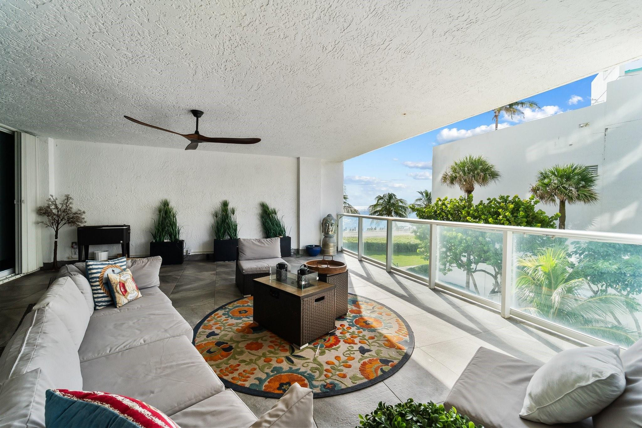 16445 Collins Ave 221