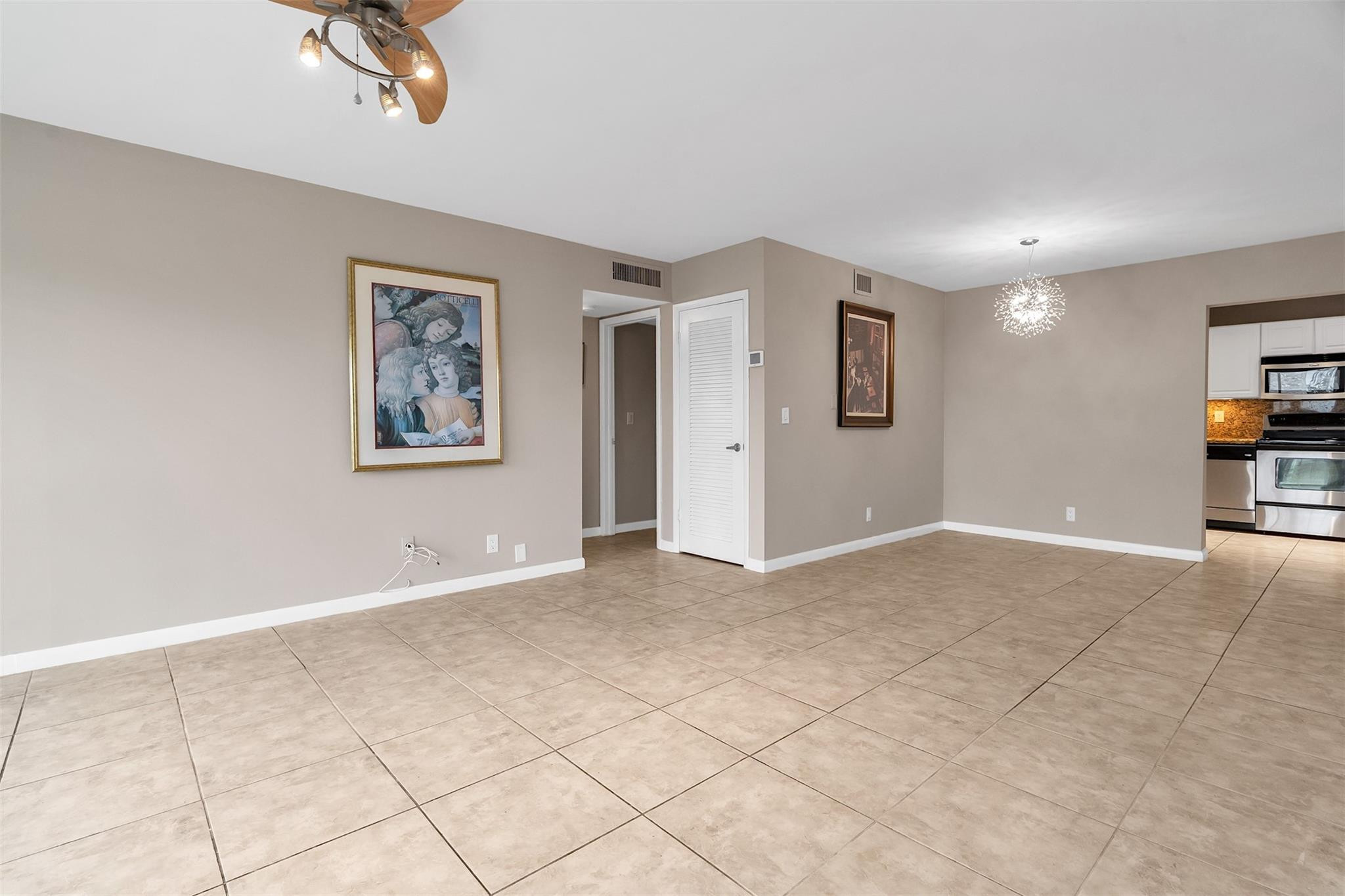 5495 NE 25th Ave 300