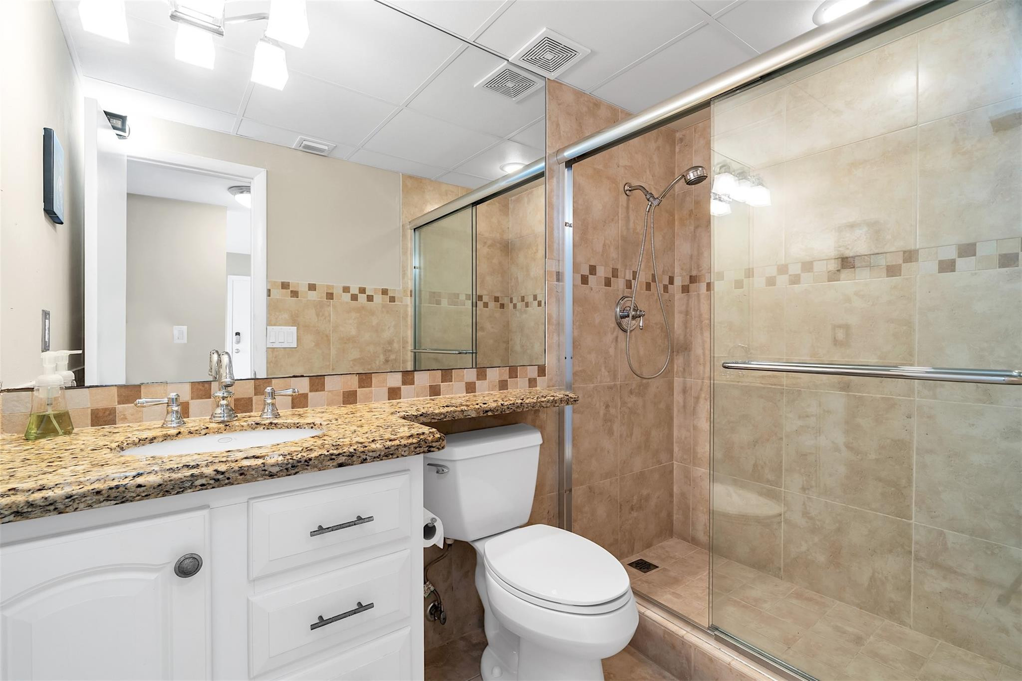 5495 NE 25th Ave 300