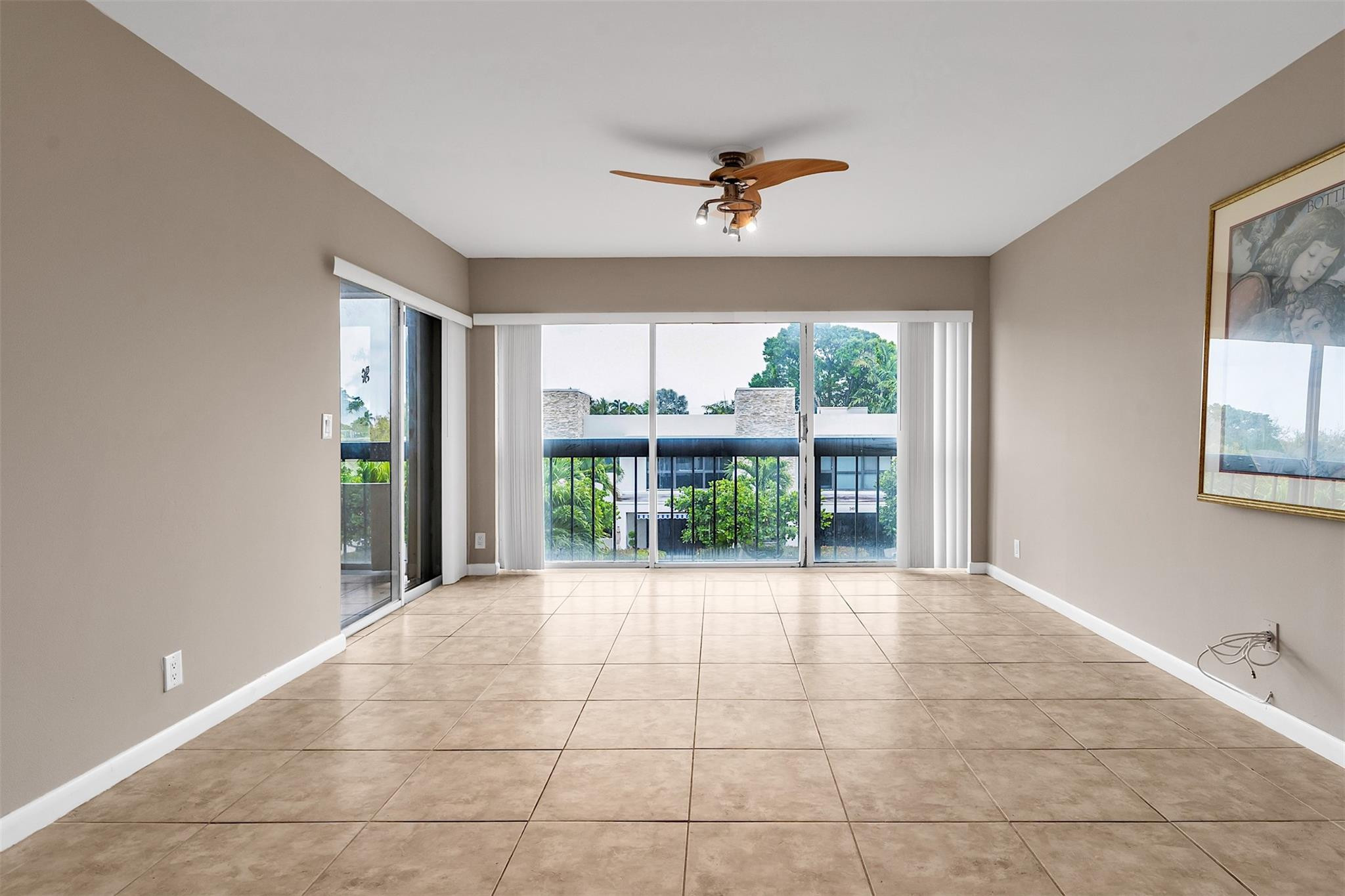 5495 NE 25th Ave 300