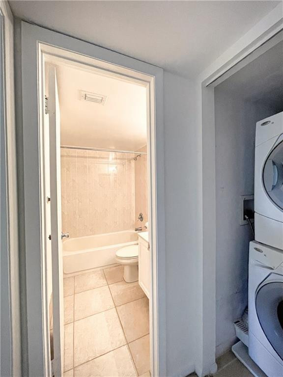 711 N Pine Island Rd 302