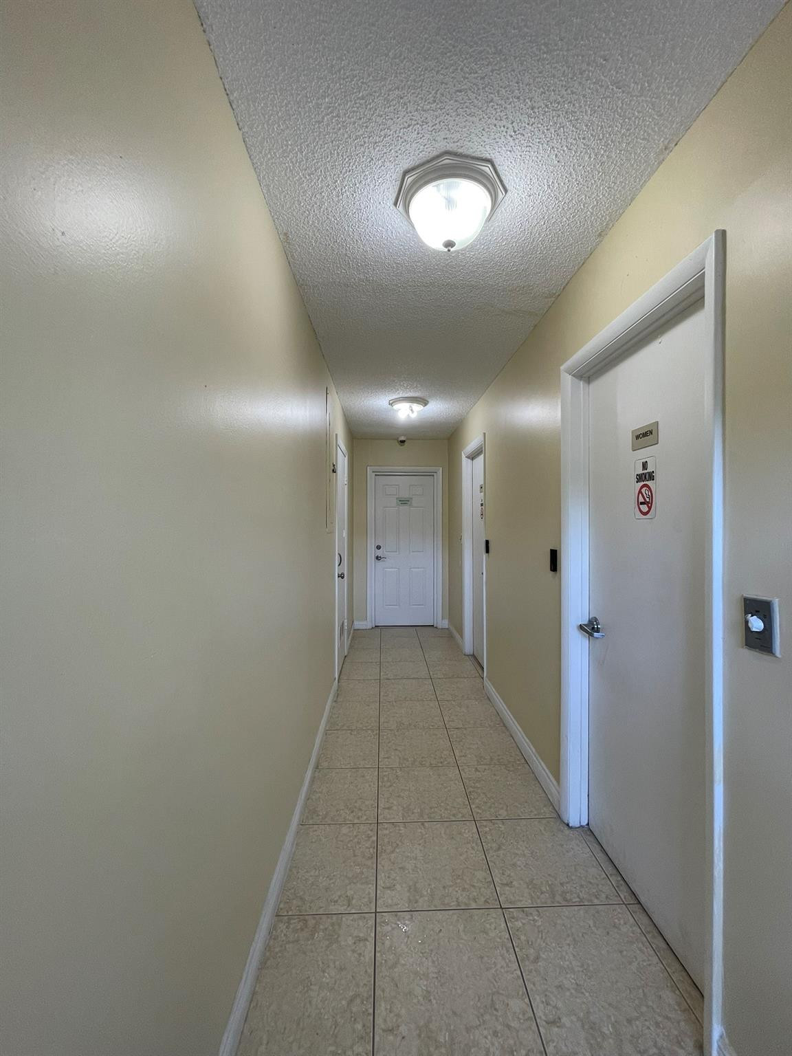 711 N Pine Island Rd 302