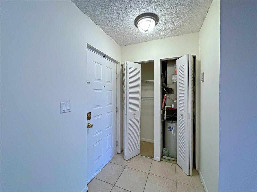 711 N Pine Island Rd 302