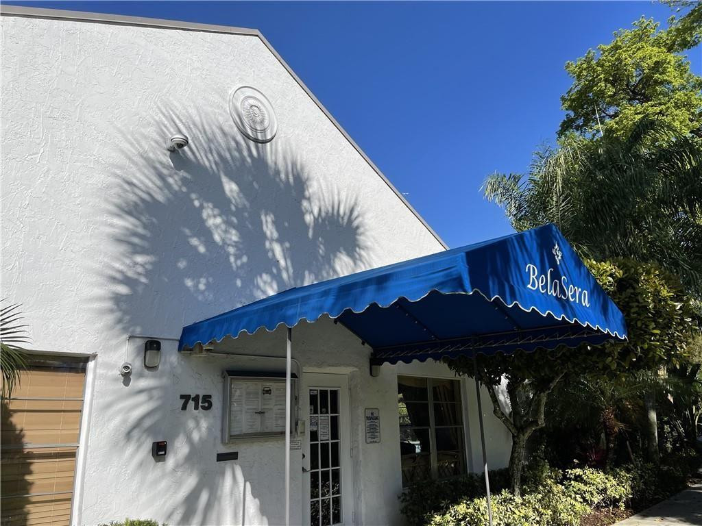 711 N Pine Island Rd 302