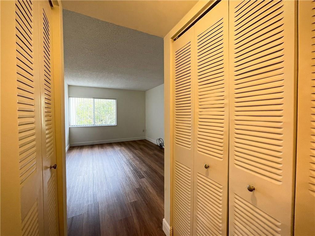 711 N Pine Island Rd 302