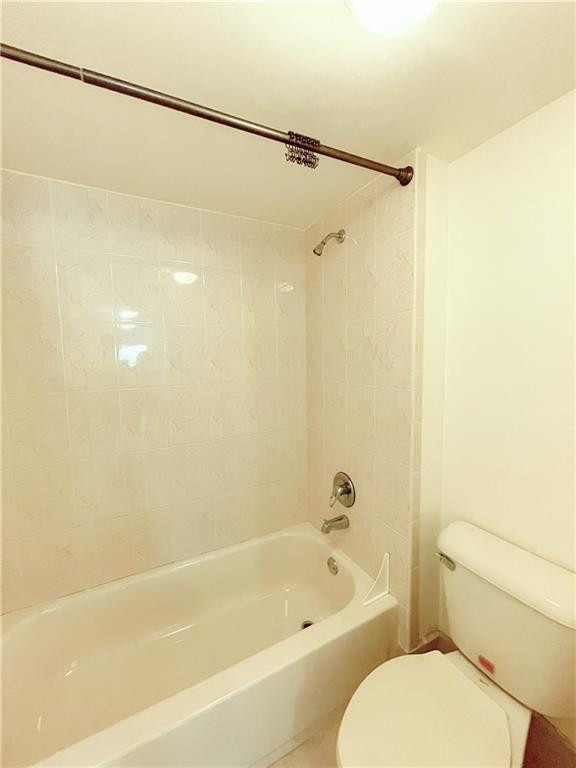 711 N Pine Island Rd 302