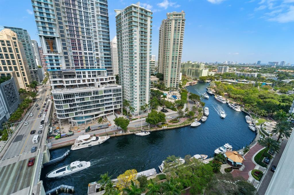 511 SE 5th Avenue 1701