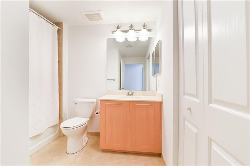 511 SE 5th Avenue 1701