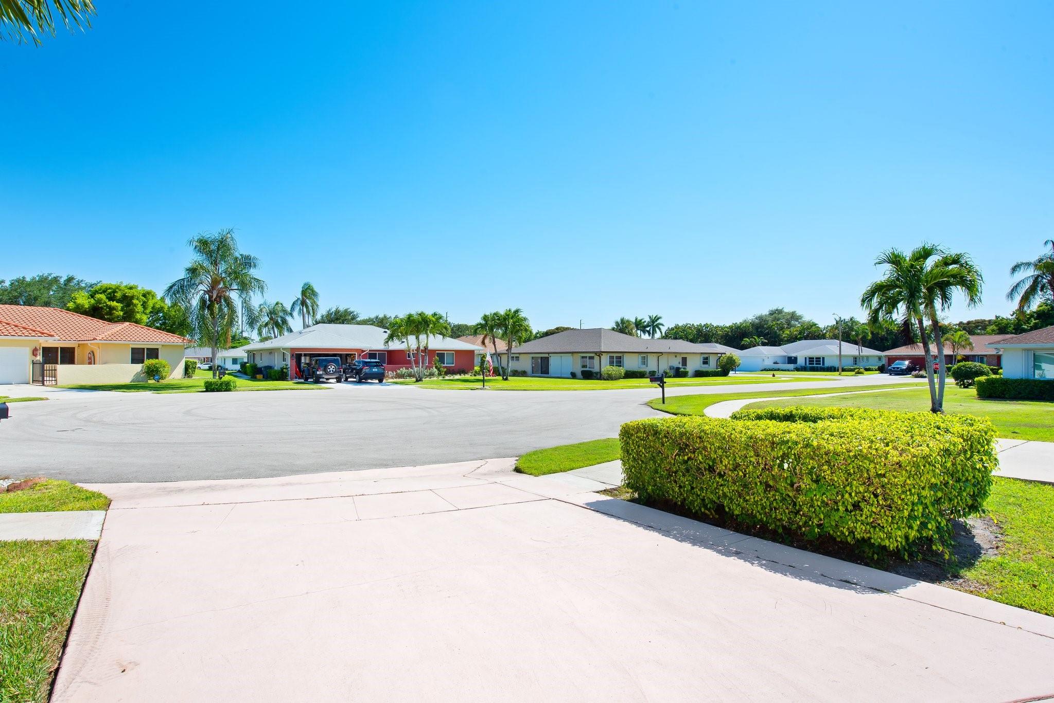 10893 Ventura Cir