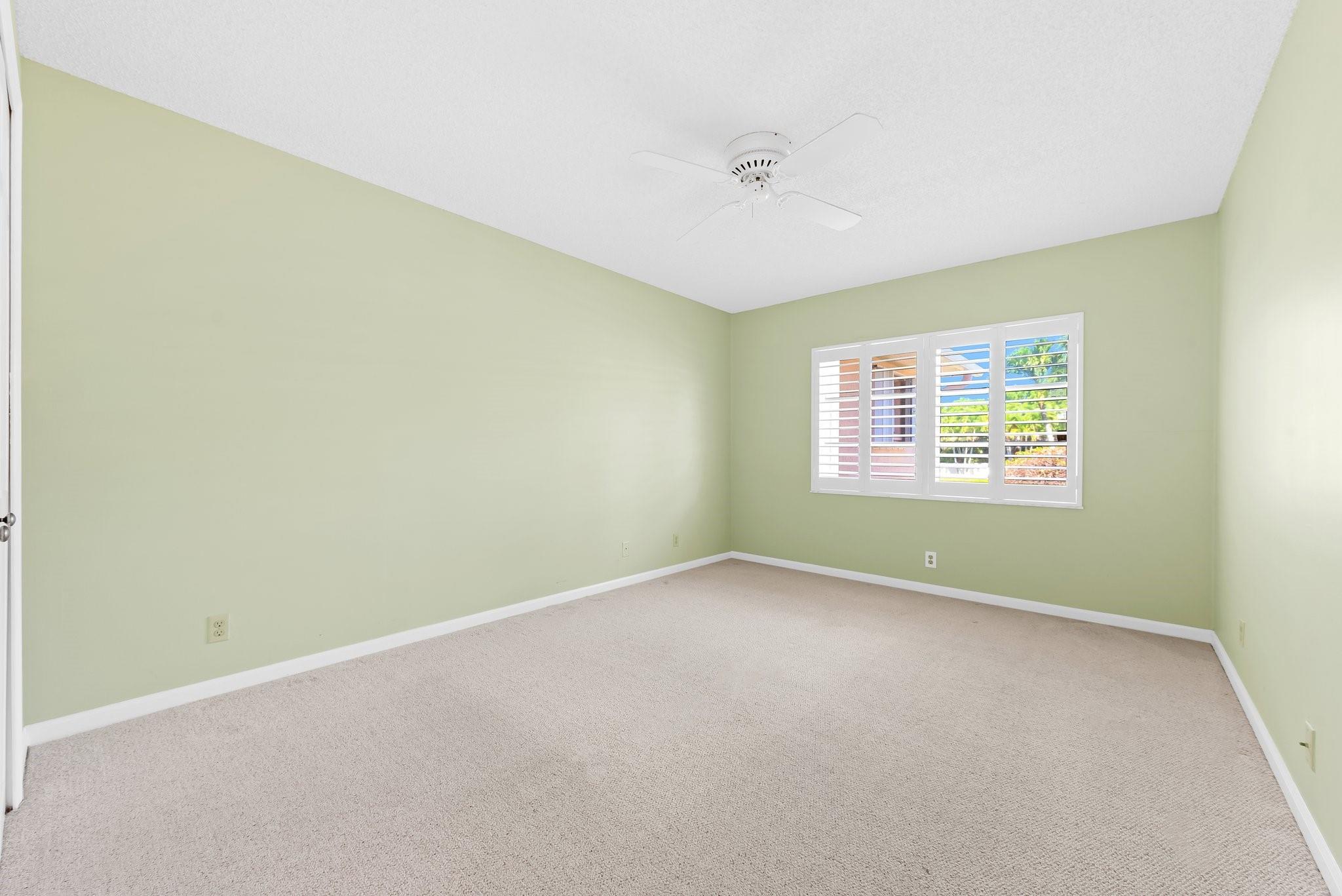10893 Ventura Cir