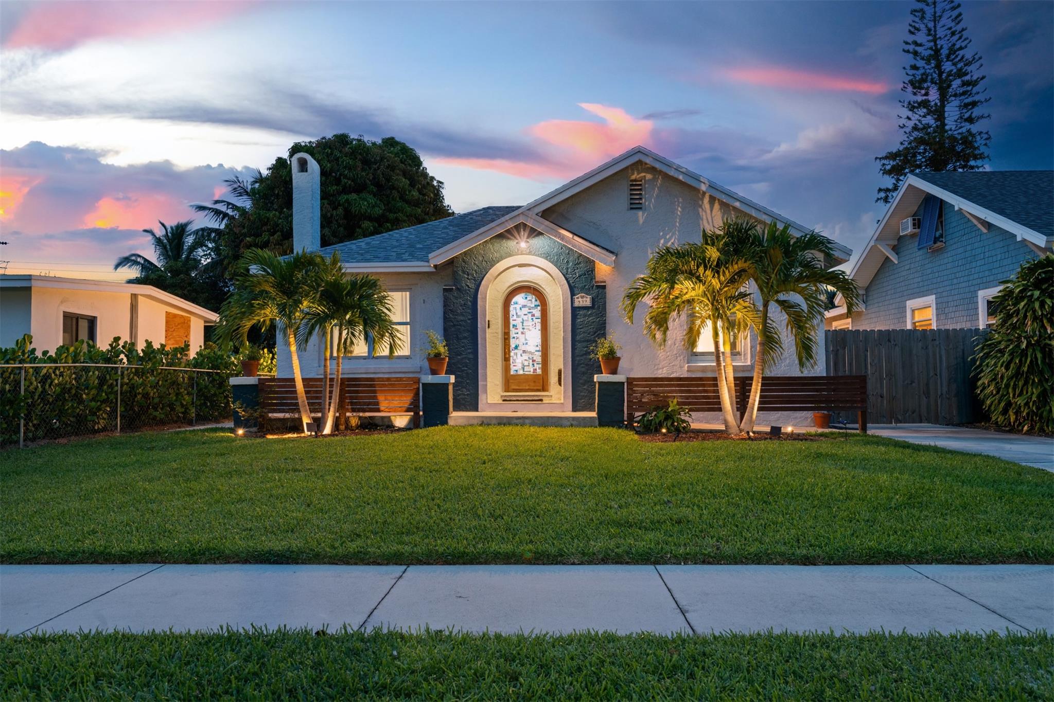 439 Monroe Dr