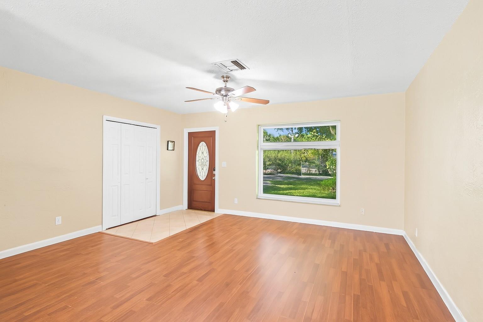 2540 NW 9th Ter
