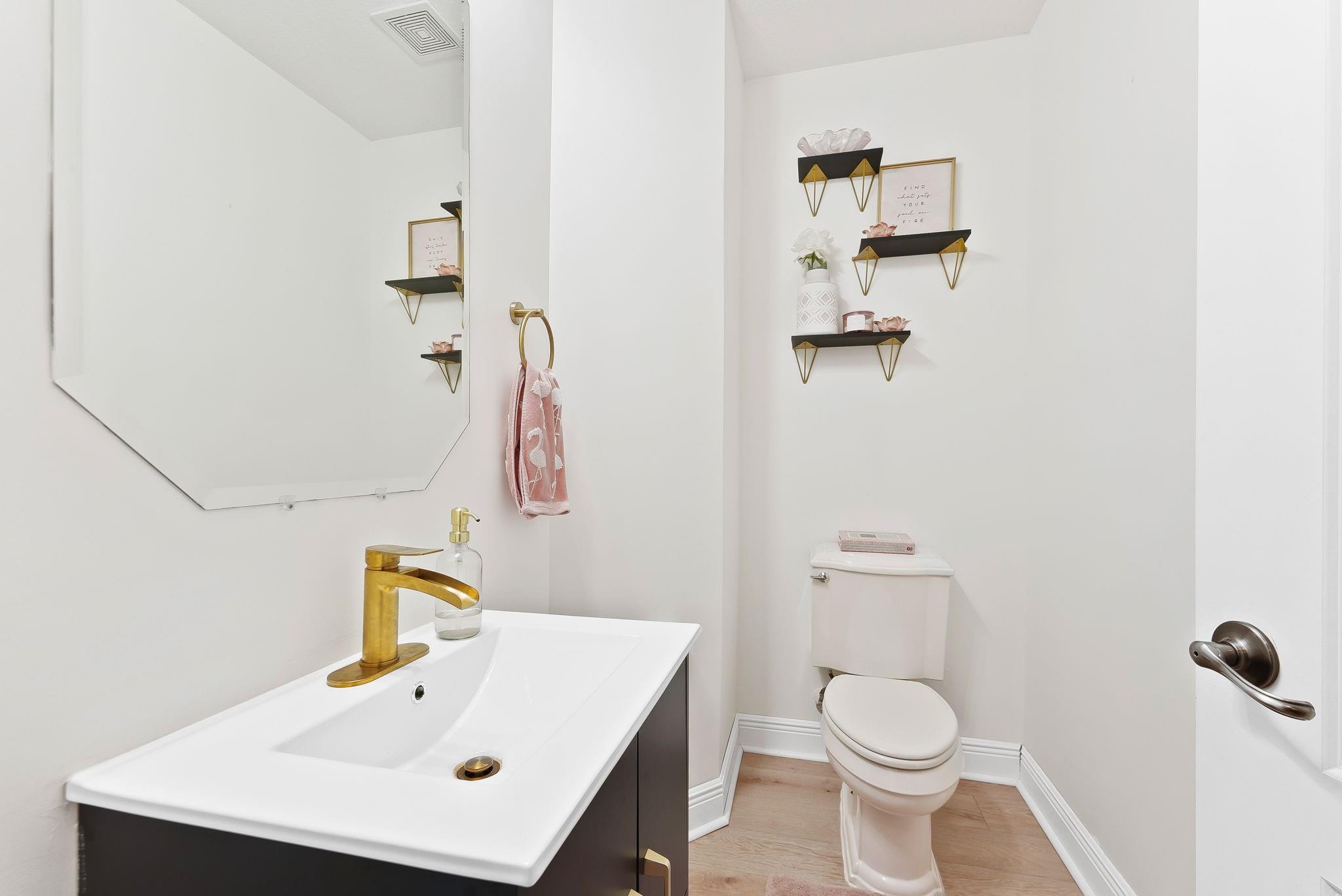 307 SW 13th Ter 307