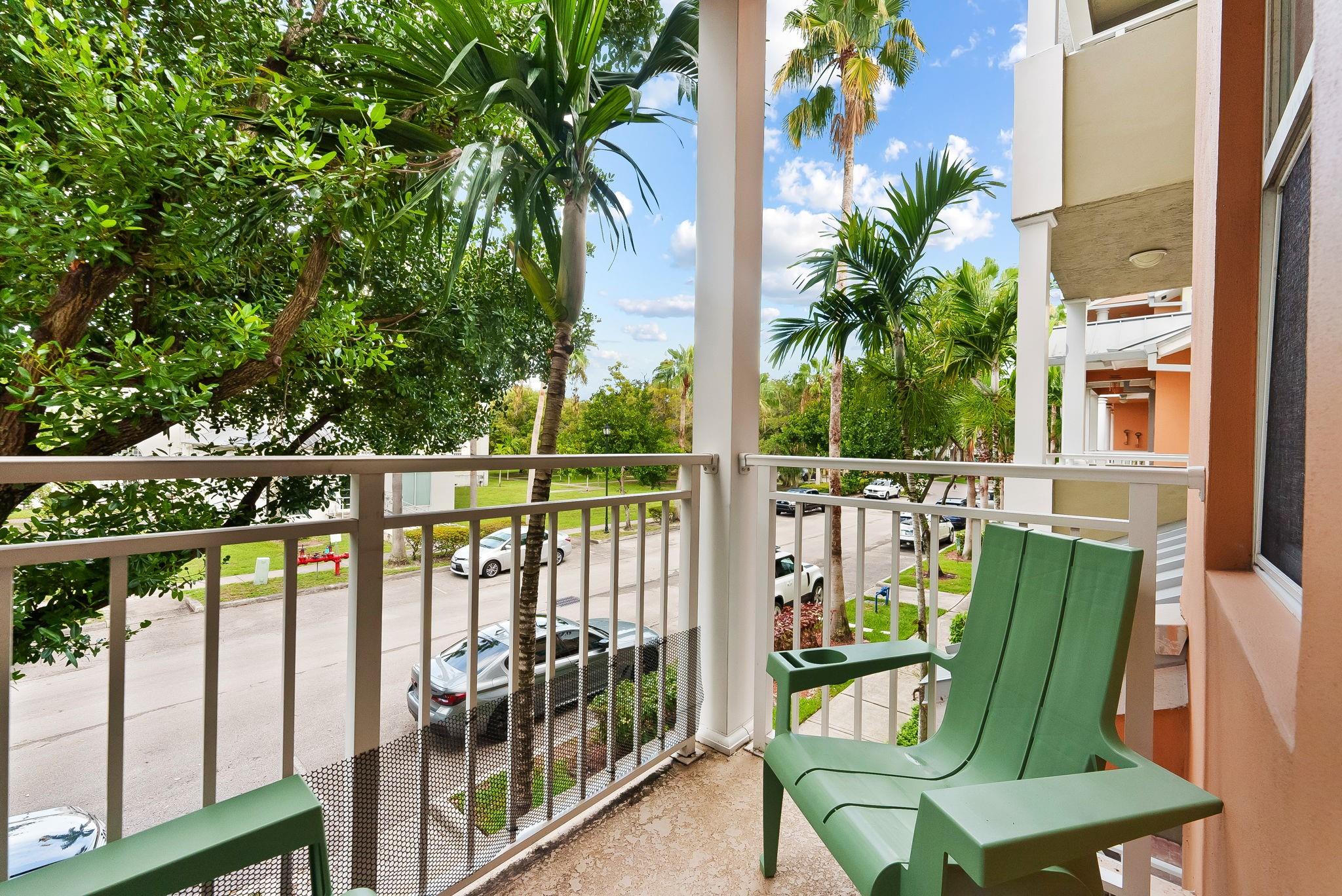 307 SW 13th Ter 307