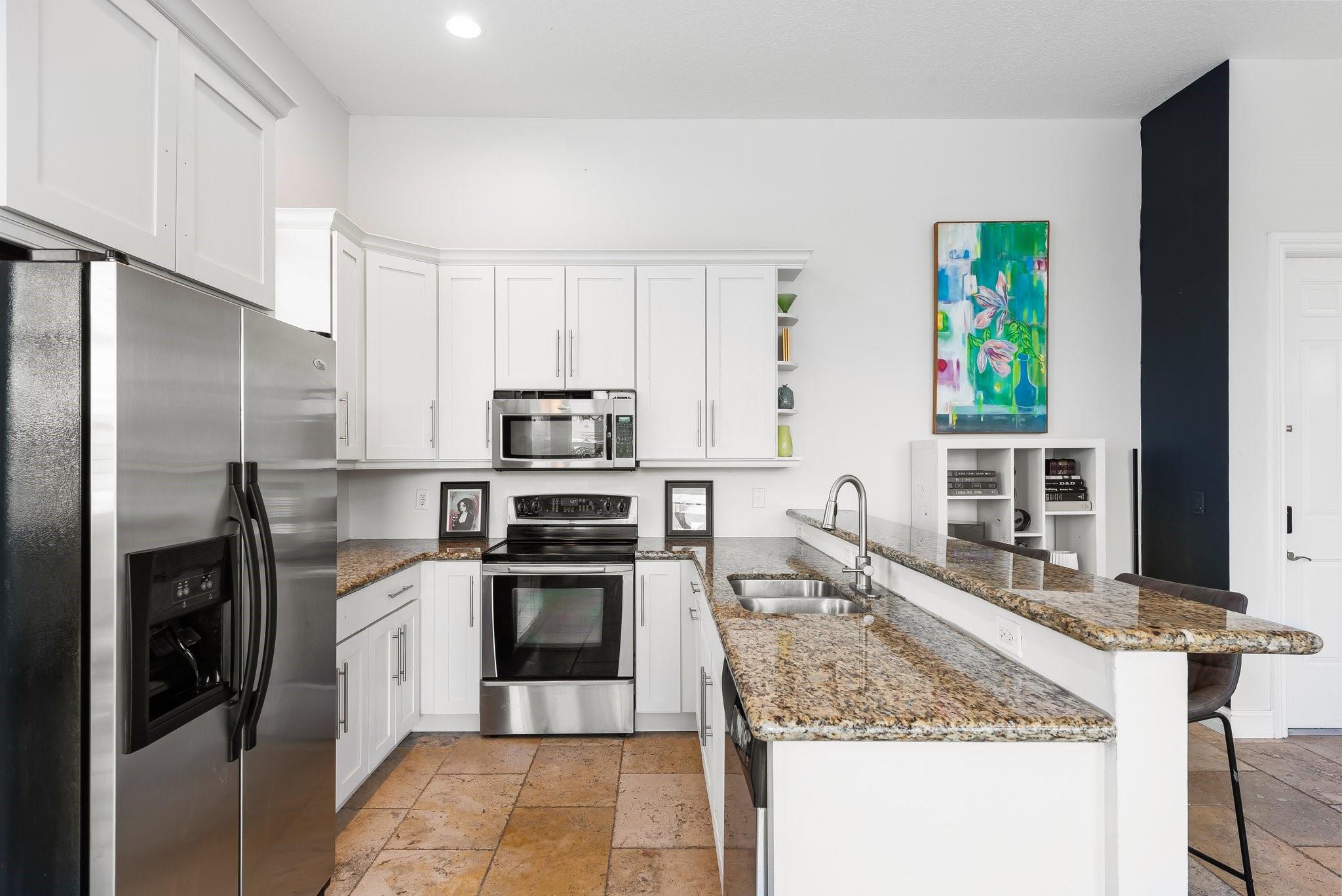 2350 Wilton Dr 2350
