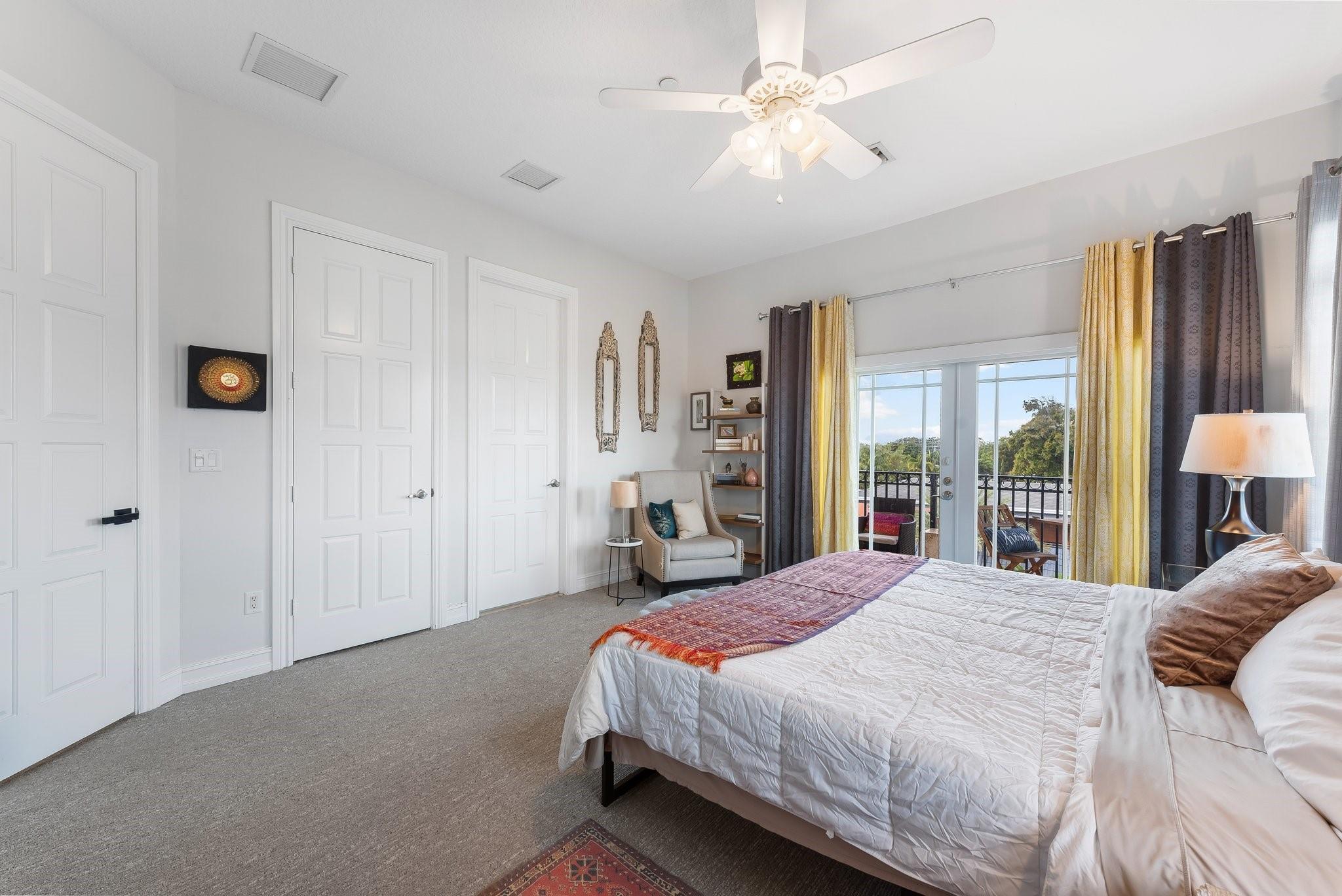 2350 Wilton Dr 2350