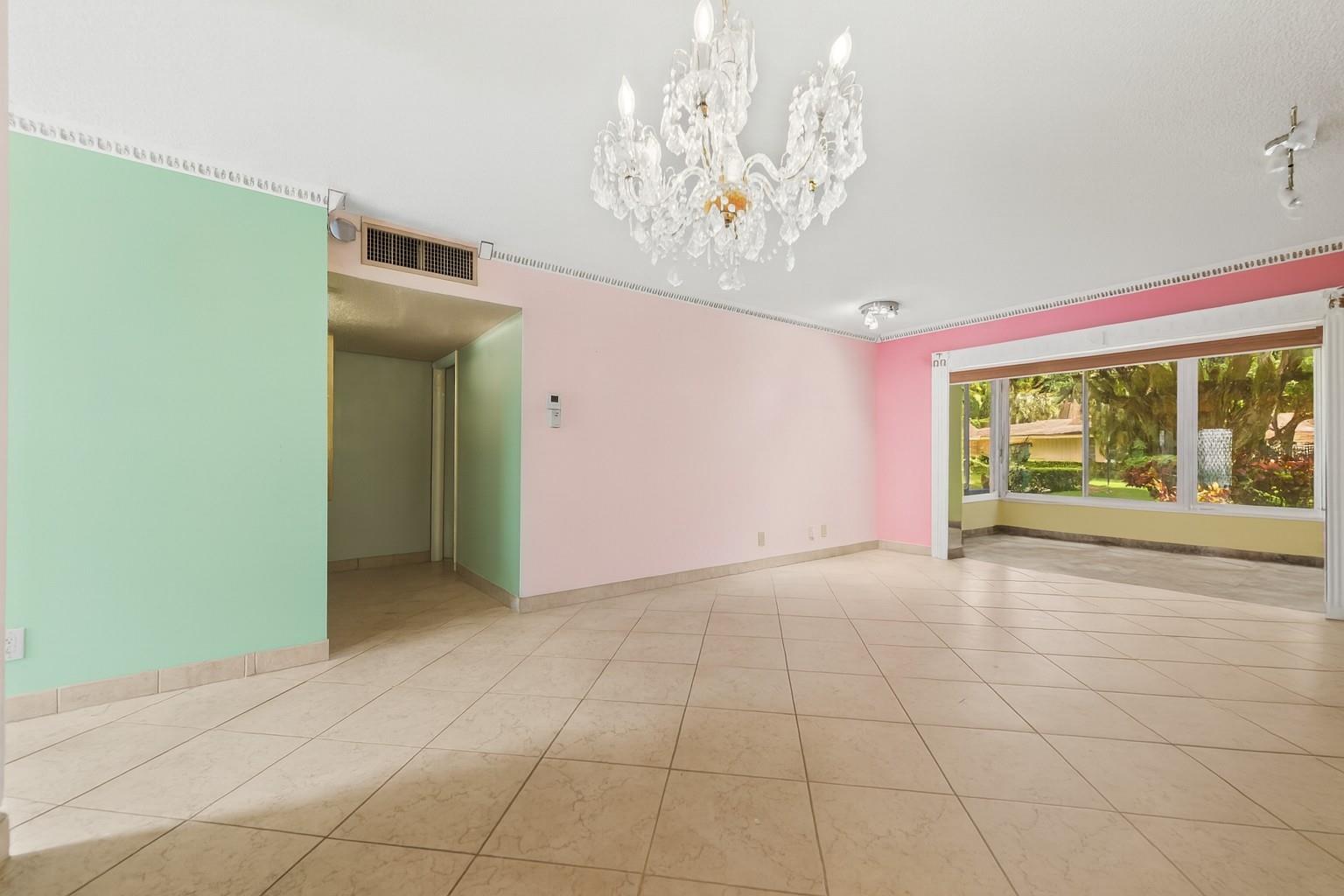 5100 NW 35th St 110