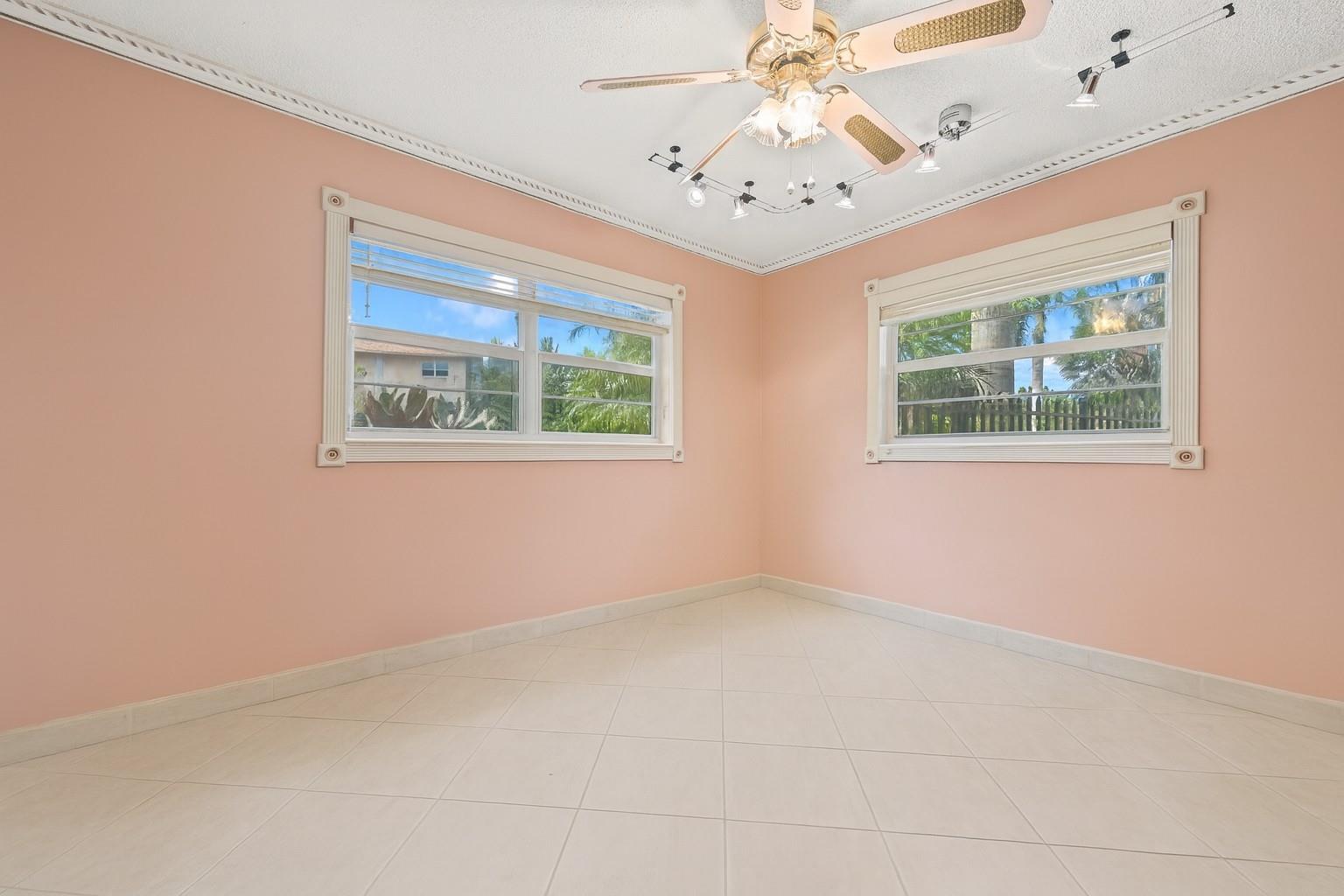 5100 NW 35th St 110