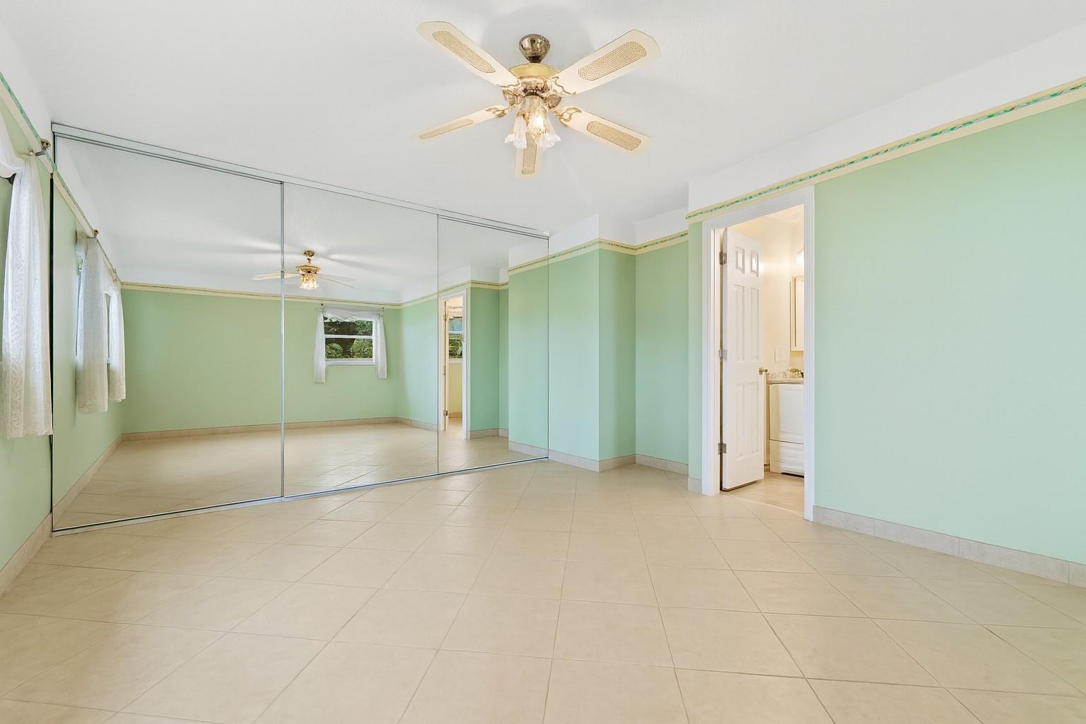 5100 NW 35th St 110