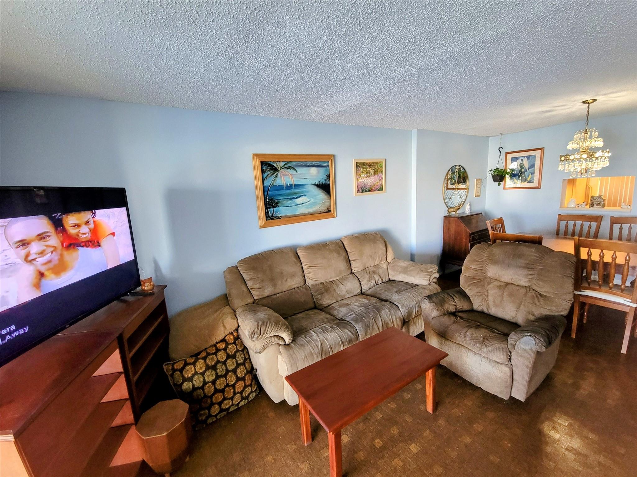 131 SE 3rd Ave 401