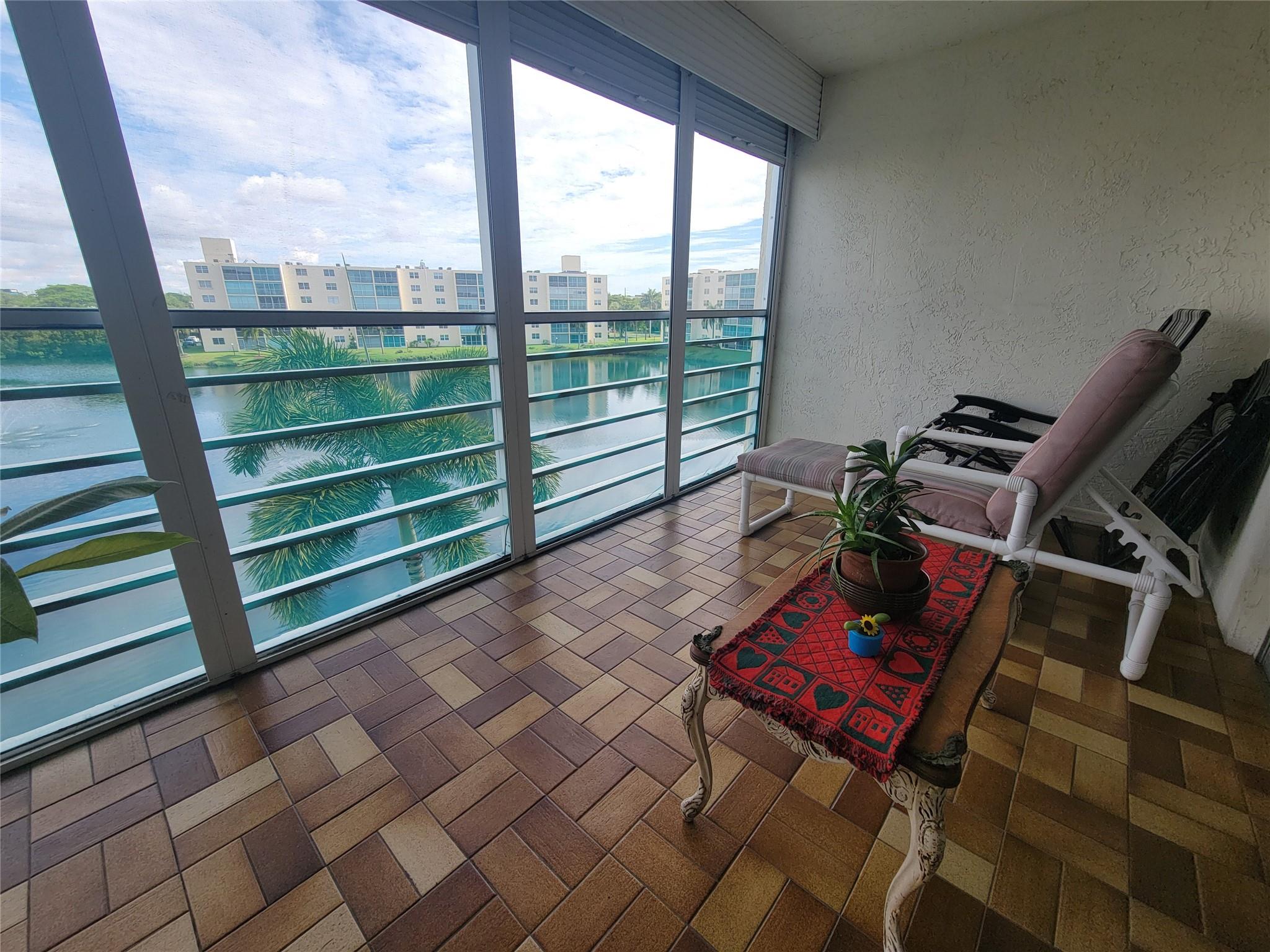 131 SE 3rd Ave 401