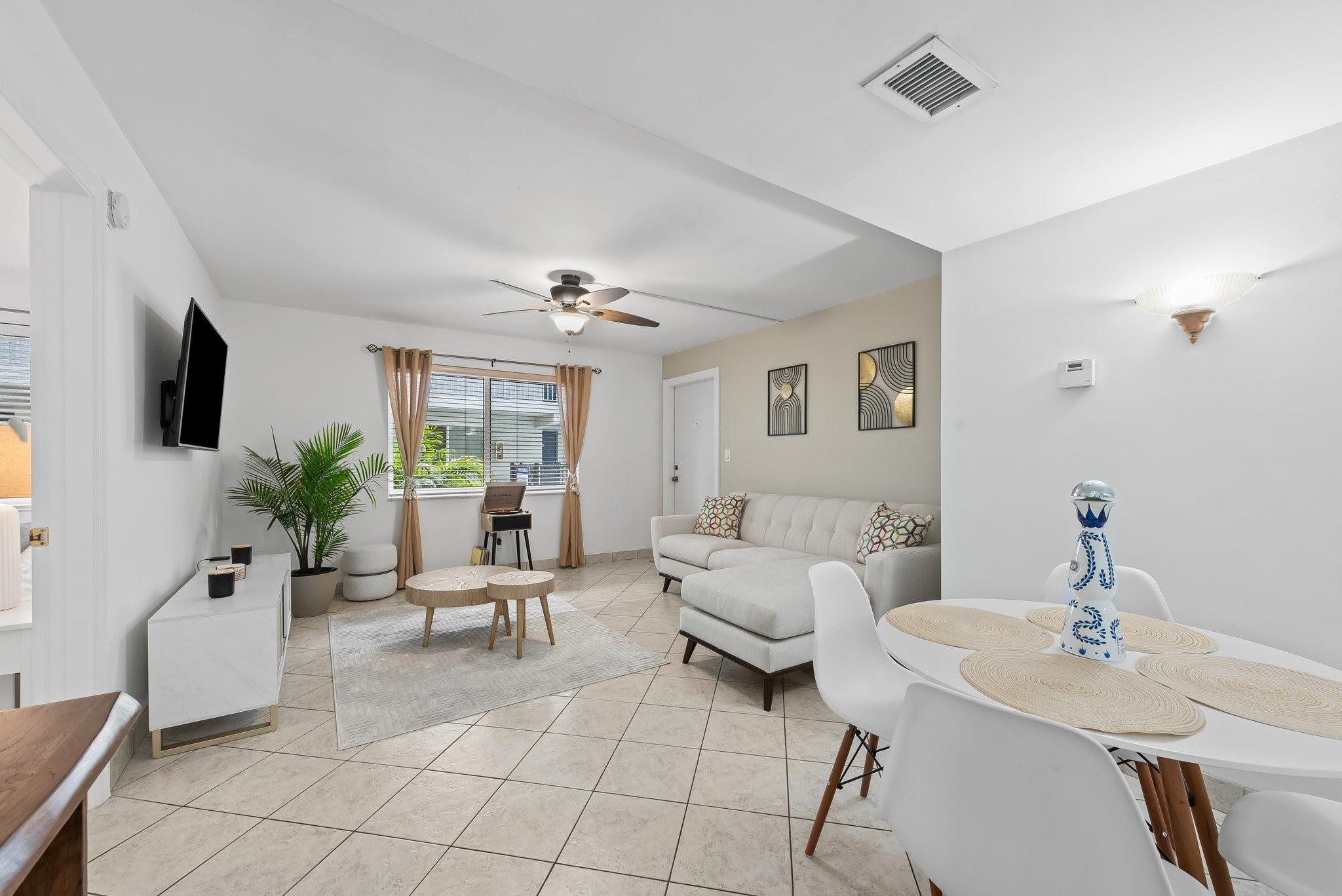 1000 SE 15th St 103