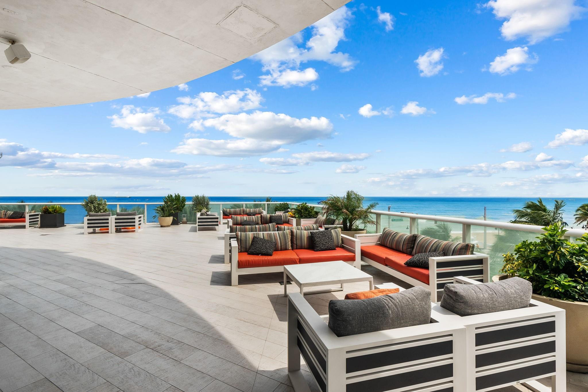 3101 Bayshore Dr 1108