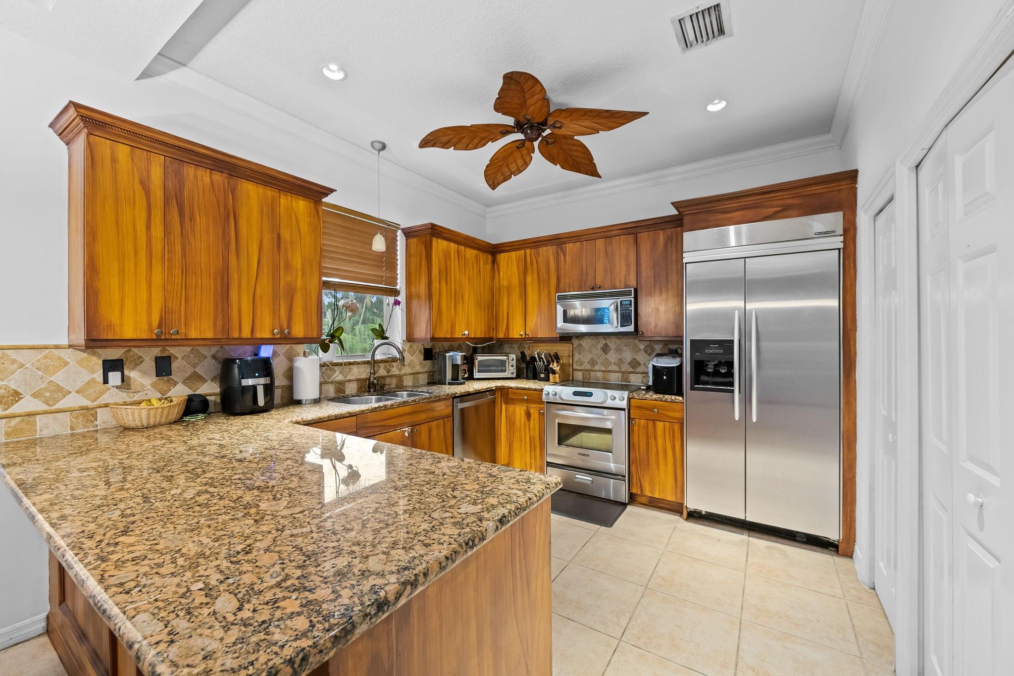 2010 NW 99th Ave