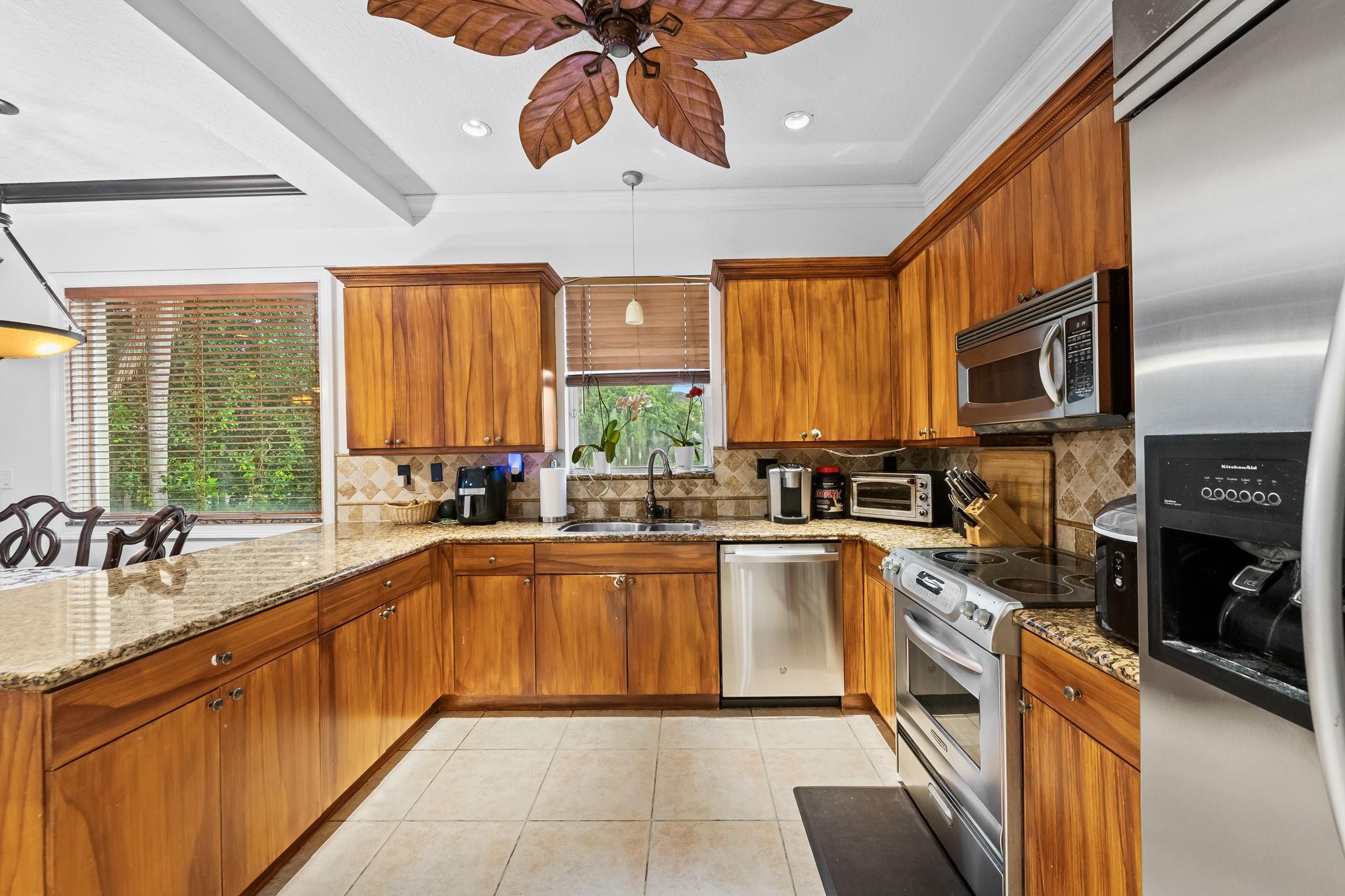 2010 NW 99th Ave