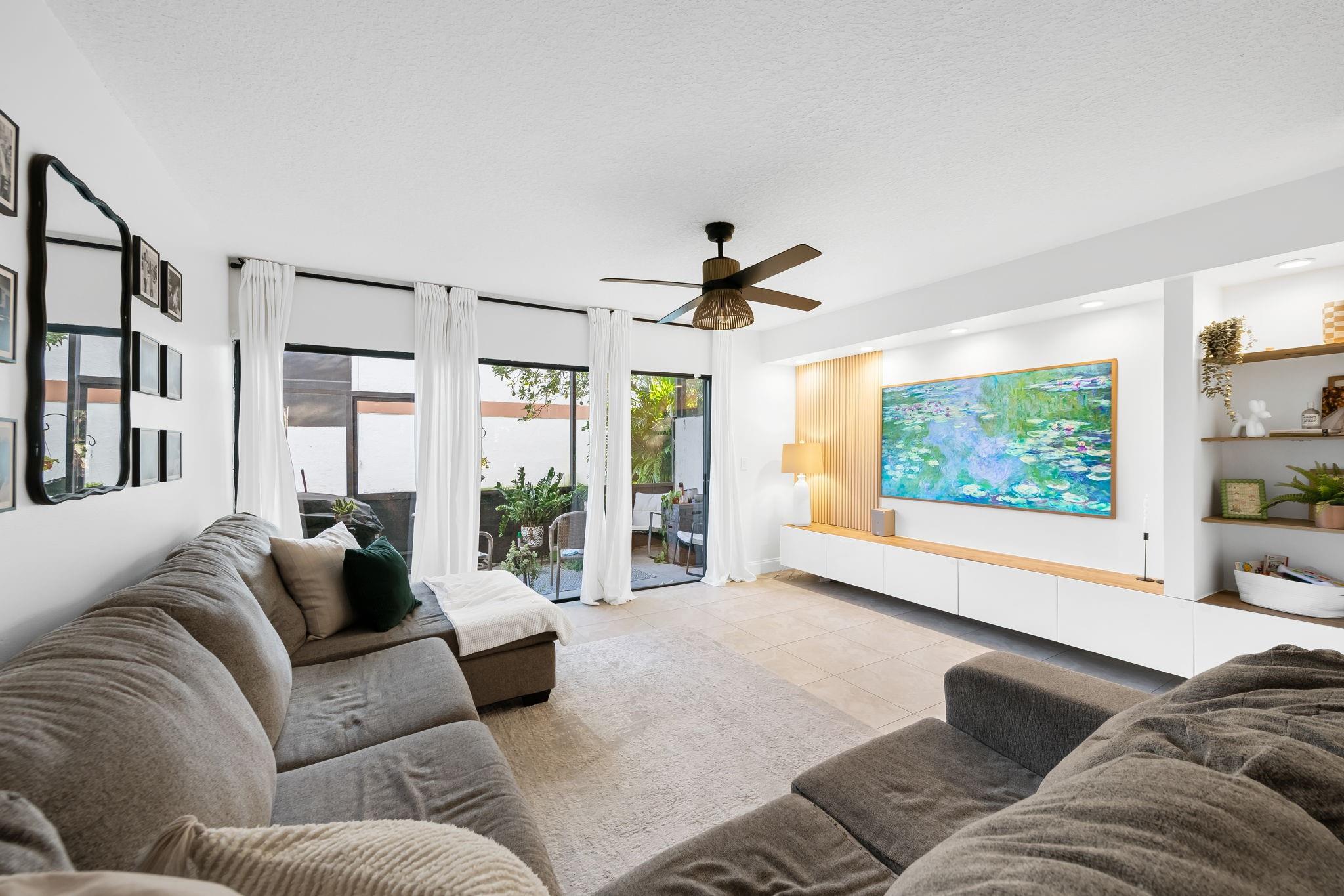 4260 SW 70th Ter 4260