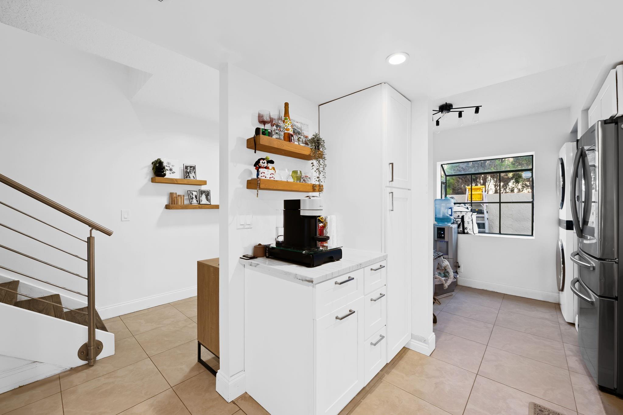 4260 SW 70th Ter 4260