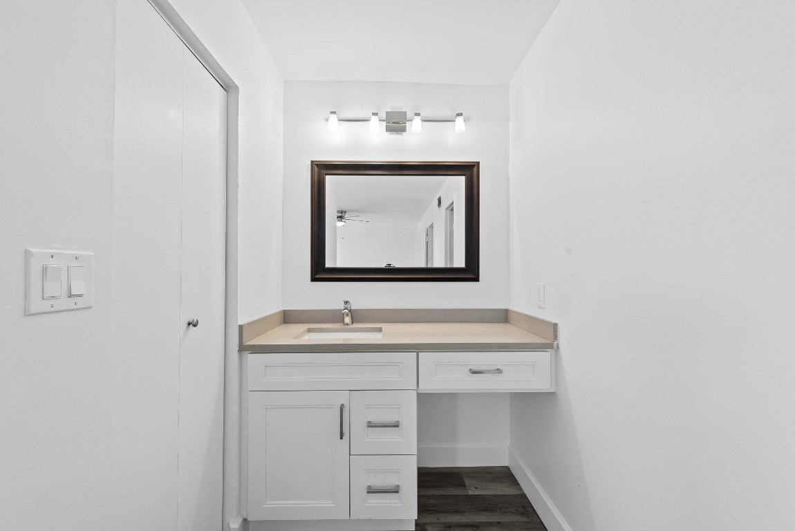 822 Crystal Lake Drive 822