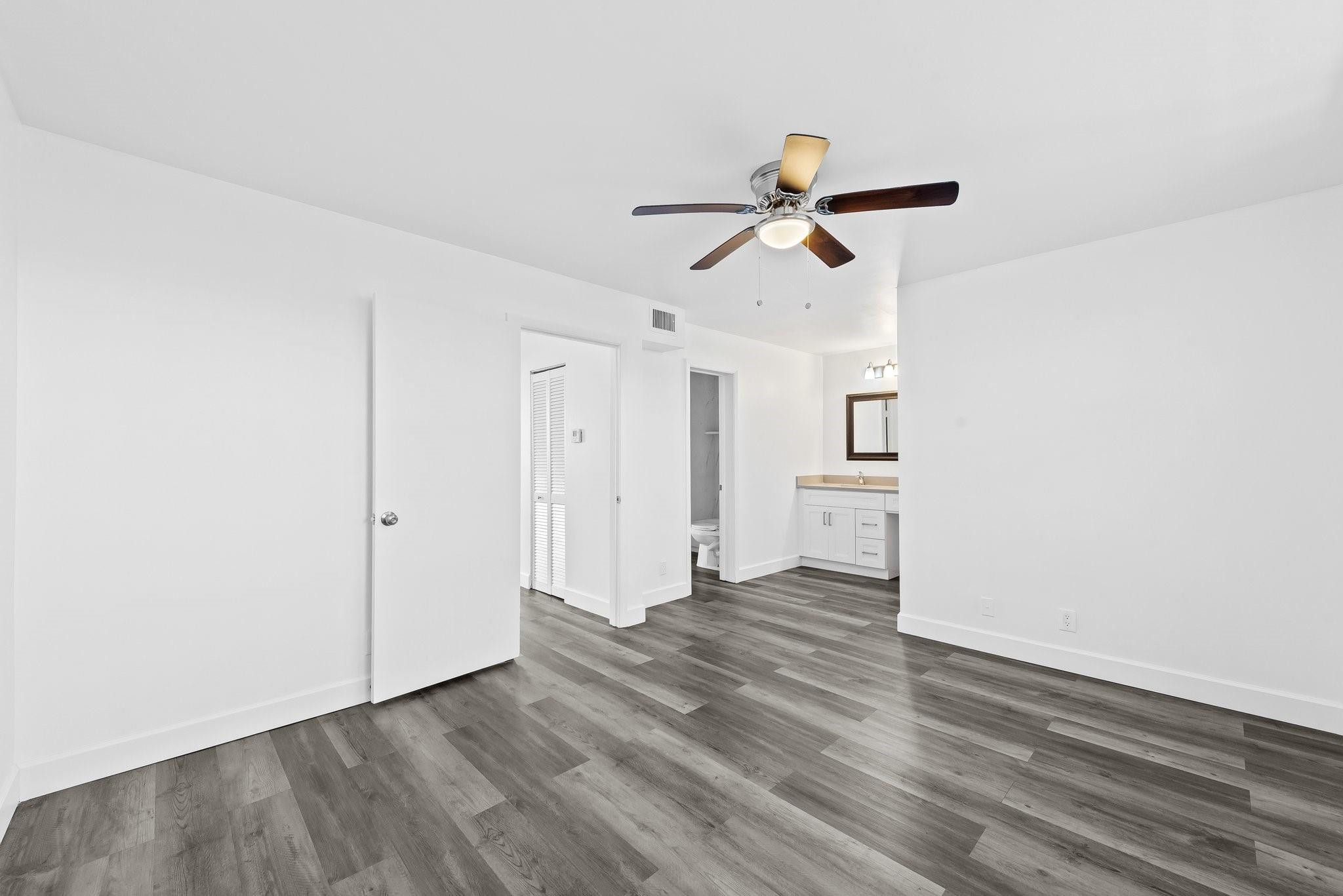 822 Crystal Lake Drive 822