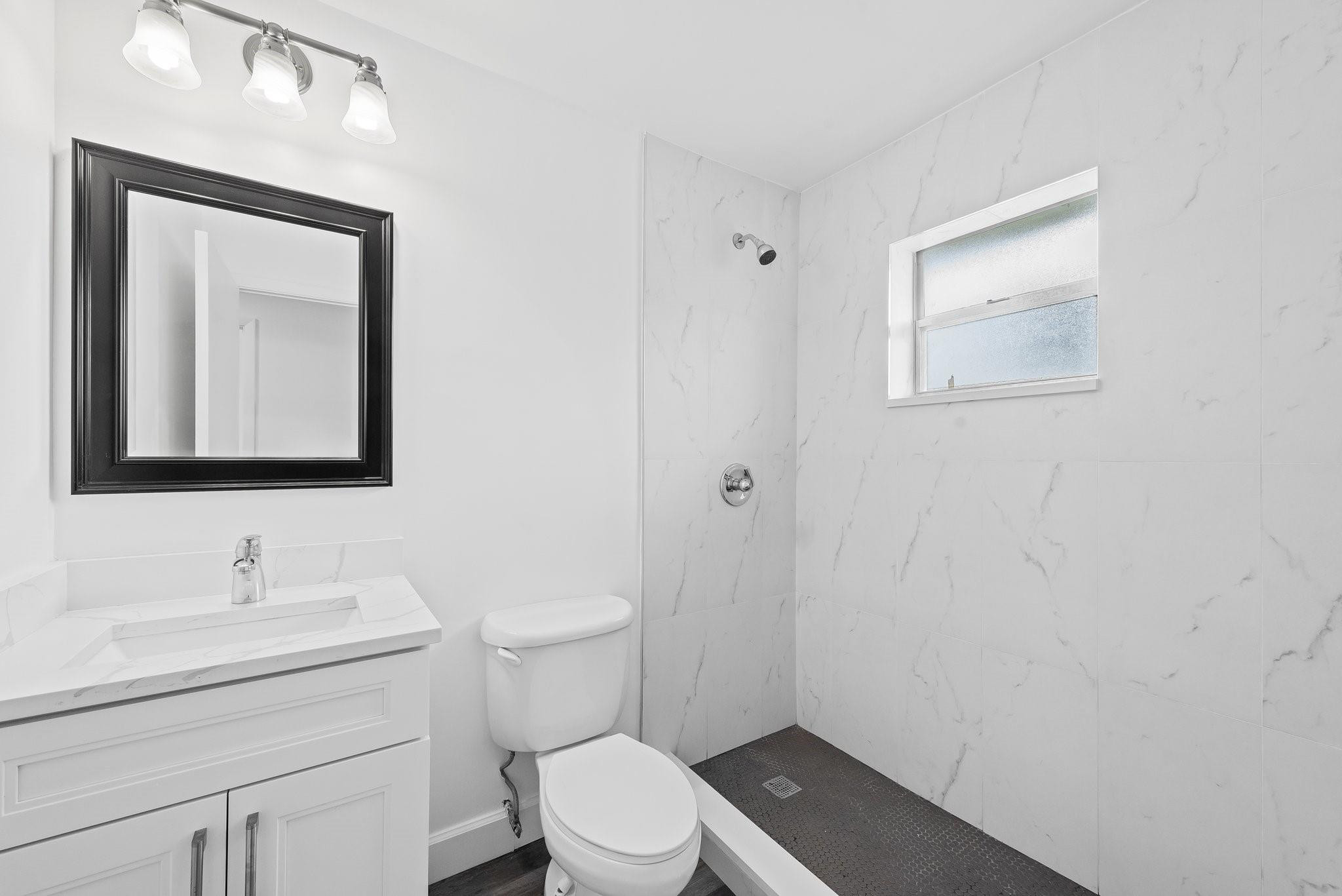 822 Crystal Lake Drive 822