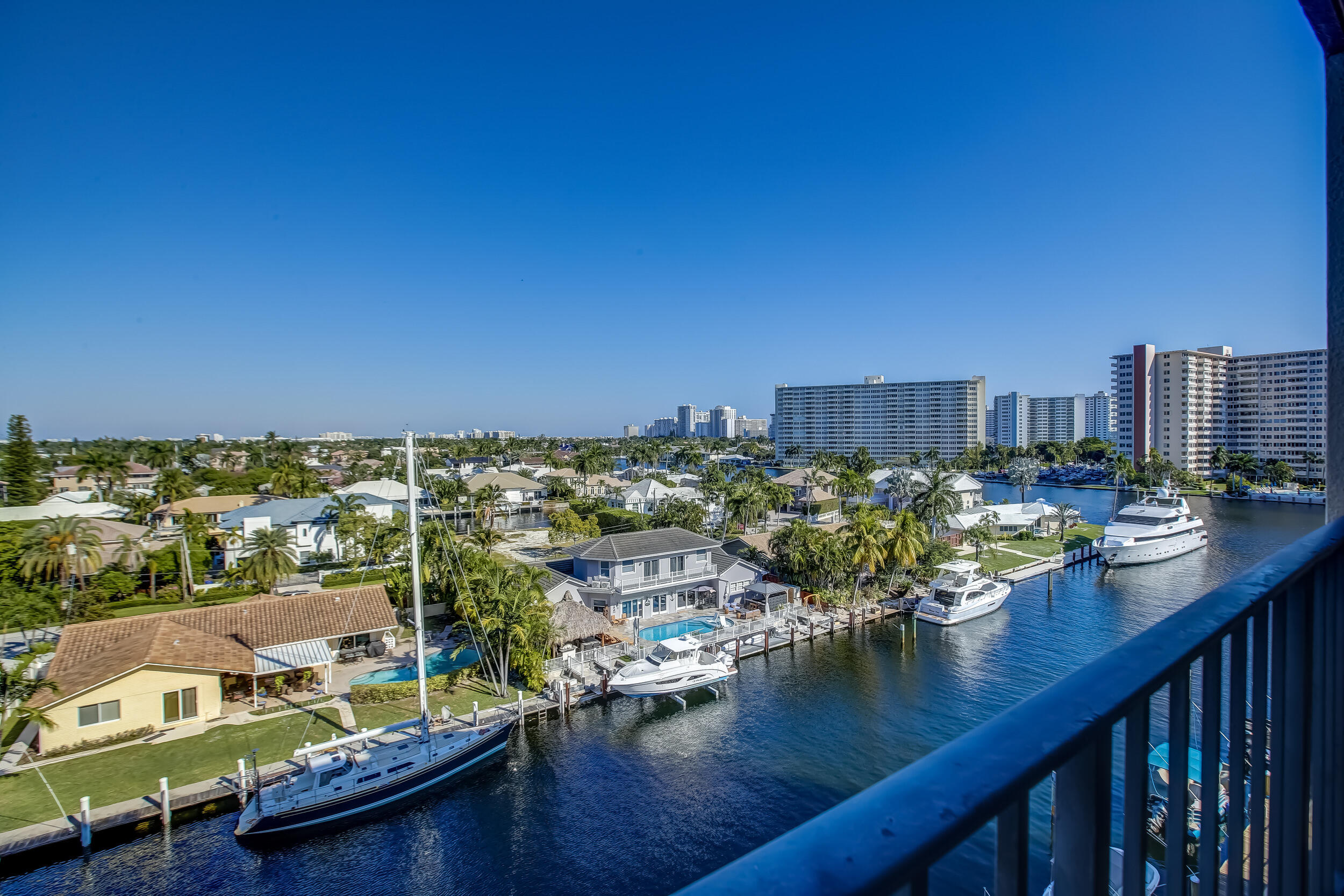 2881 NE 33rd Court 7b