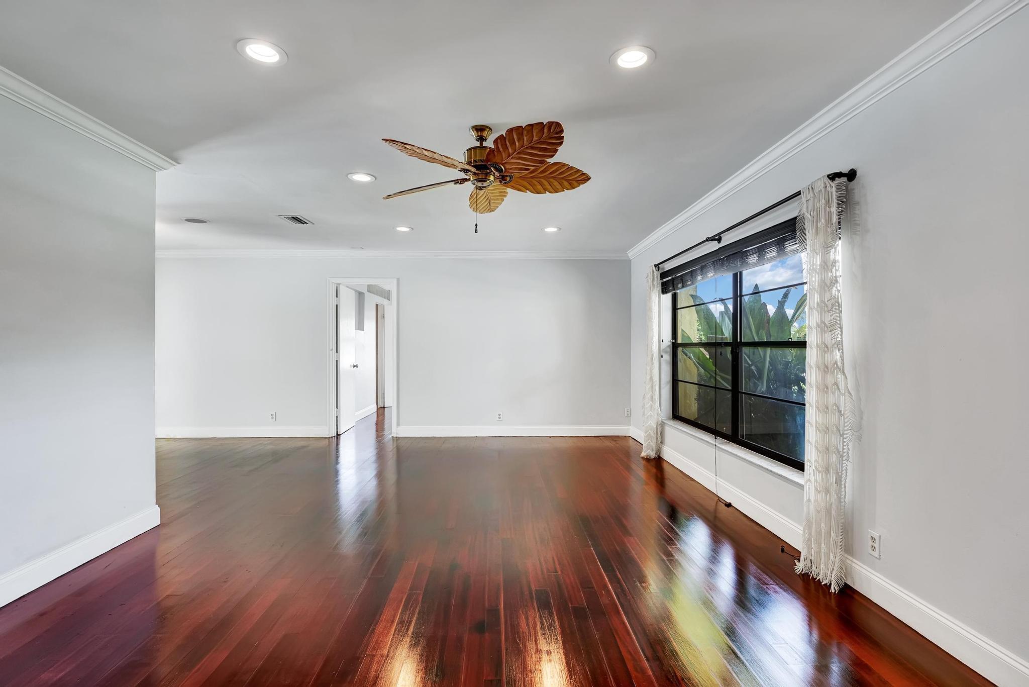 4499 Sugar Pine Drive