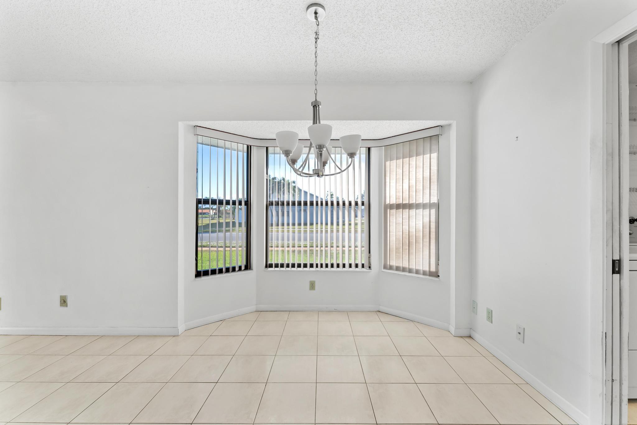 8674 White Egret Way