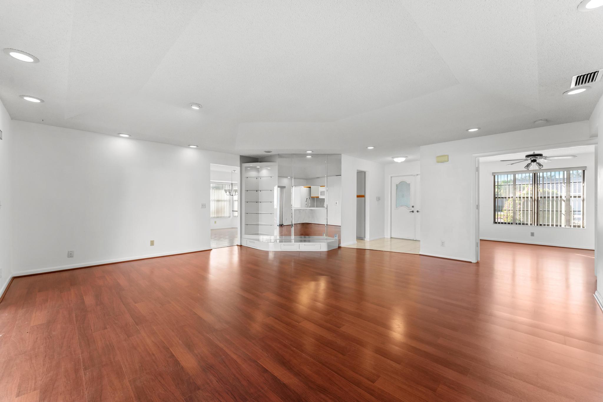 8674 White Egret Way