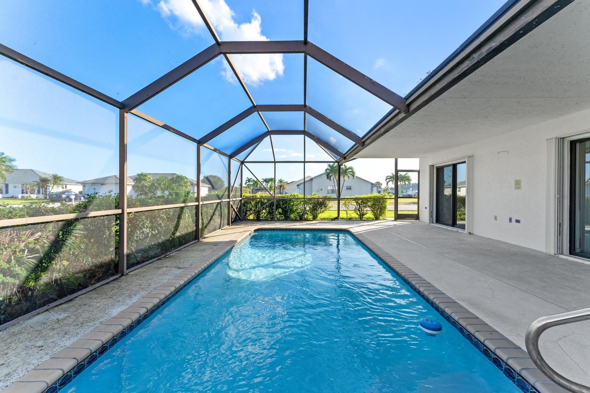 8674 White Egret Way