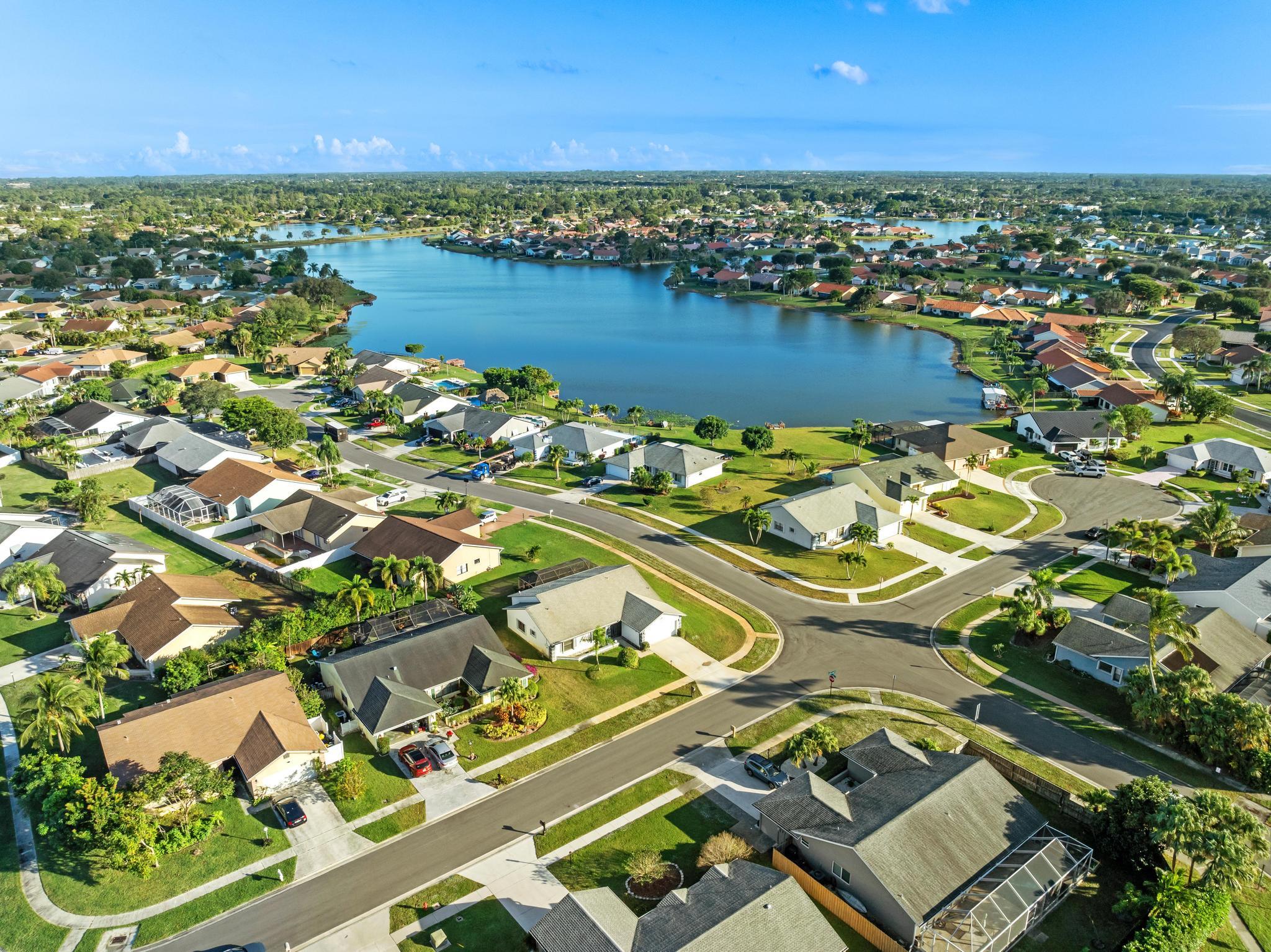 8674 White Egret Way