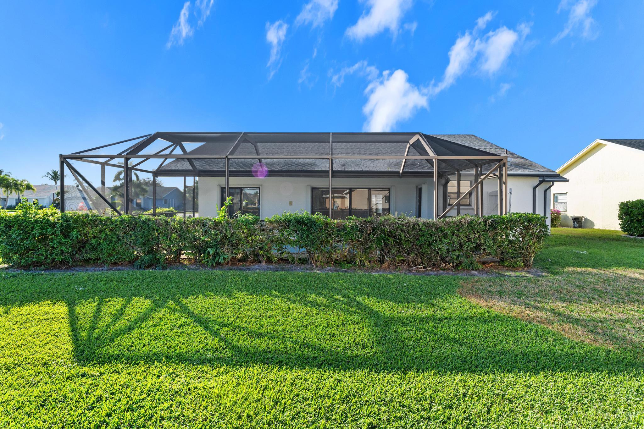 8674 White Egret Way