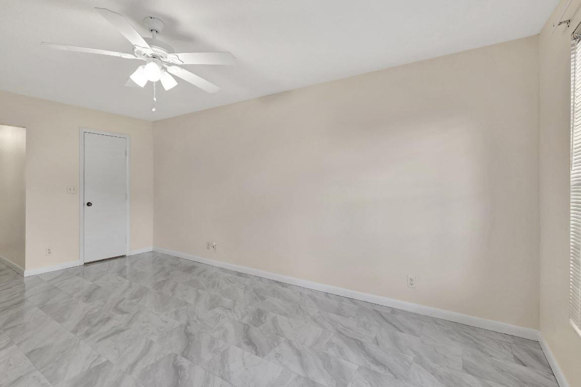 9840 Pineapple Tree Drive 106