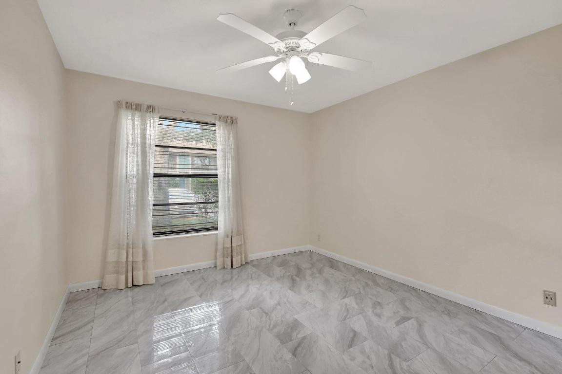 9840 Pineapple Tree Drive 106